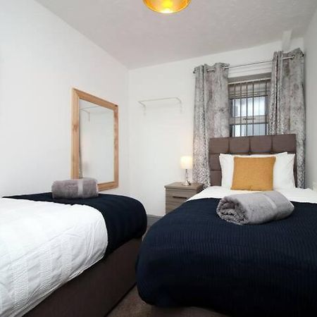 City Centre, Parking, Smart Tv'S In All Rooms Swansea Extérieur photo